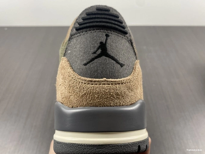 HYPE Air 3 Retro Camo Patchwork Jordan DO1830-200 0708